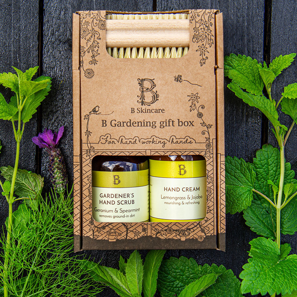 B Gardening Gift Box